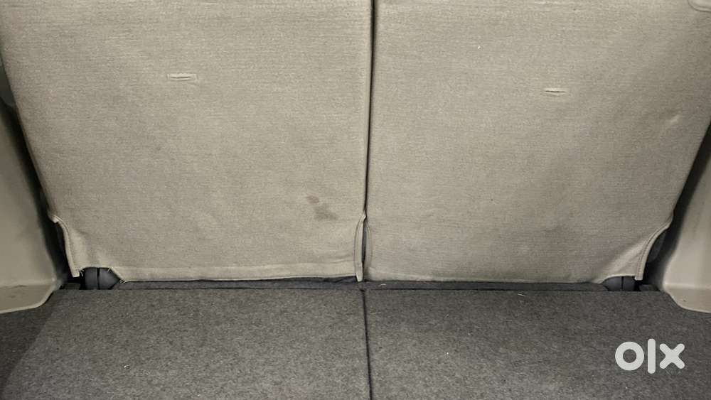 Maruti Suzuki Ertiga 2022-2023  Vxi, 2023, Petrol