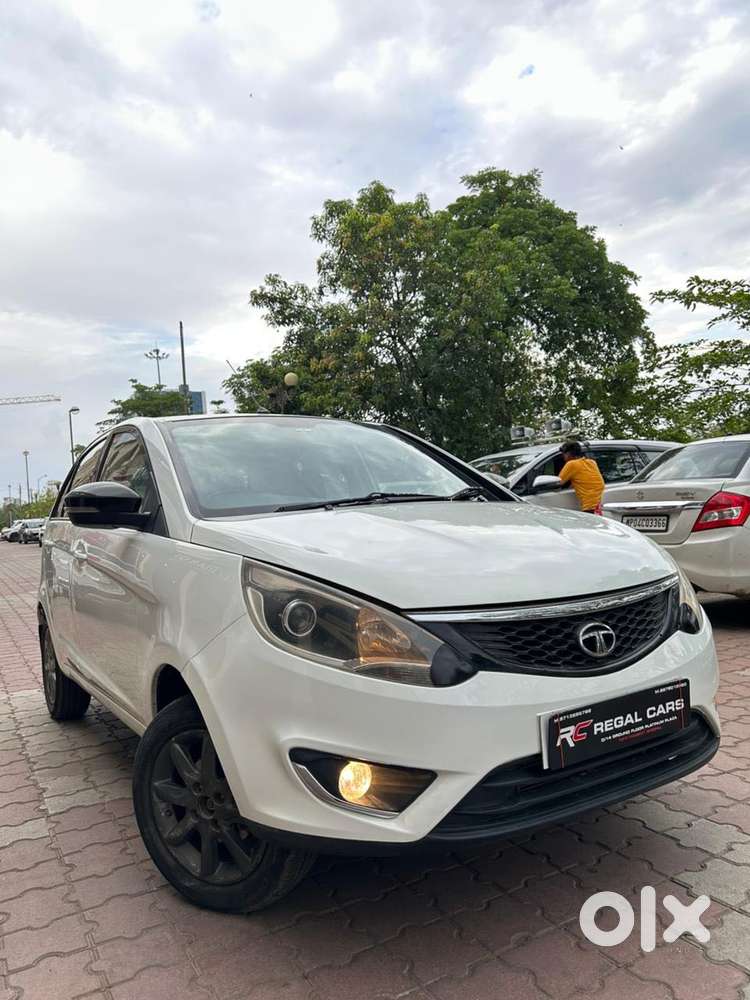 Tata Bolt Revotron Xt, 2016, Petrol