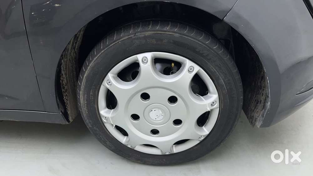 Tata Altroz 1.2 Xm Plus, 2020, Petrol