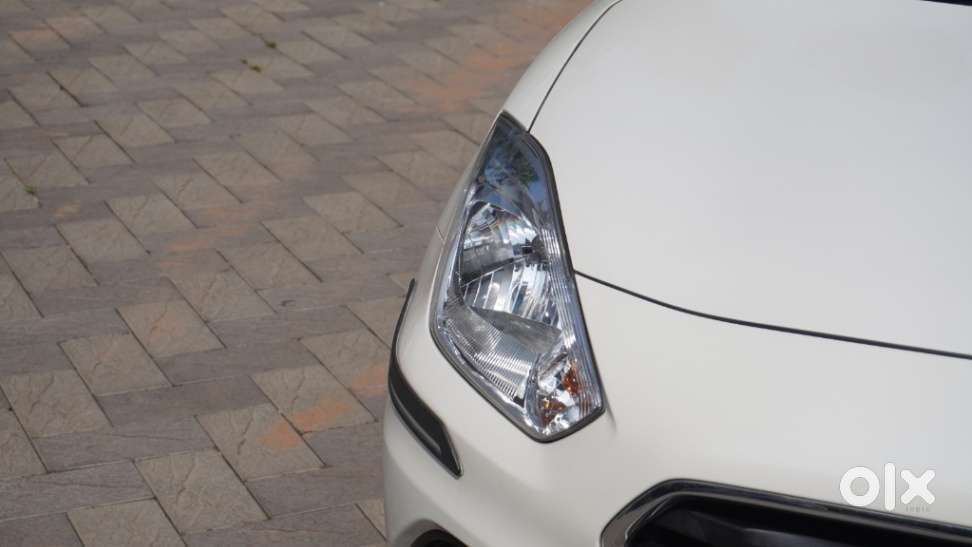 Maruti Suzuki Dzire Zxi Ags, 2023, Petrol