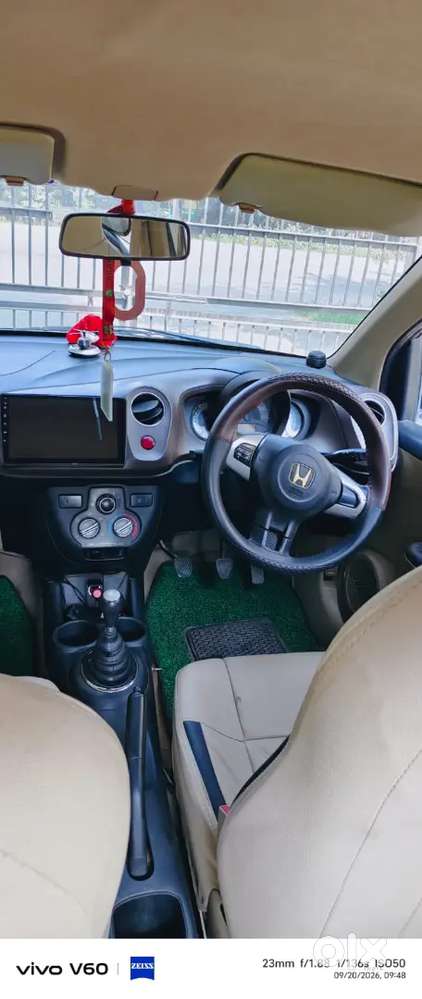 Honda Brio Petrol Mt 2013