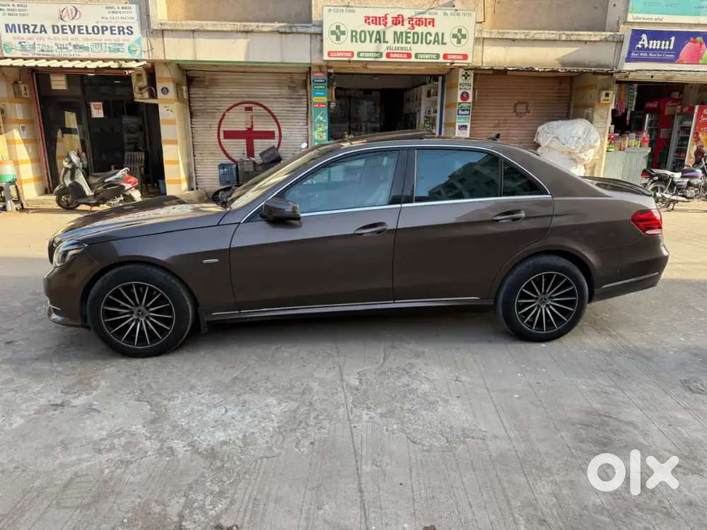 Auto Metic  Full Insurance I D V 22 Lakh