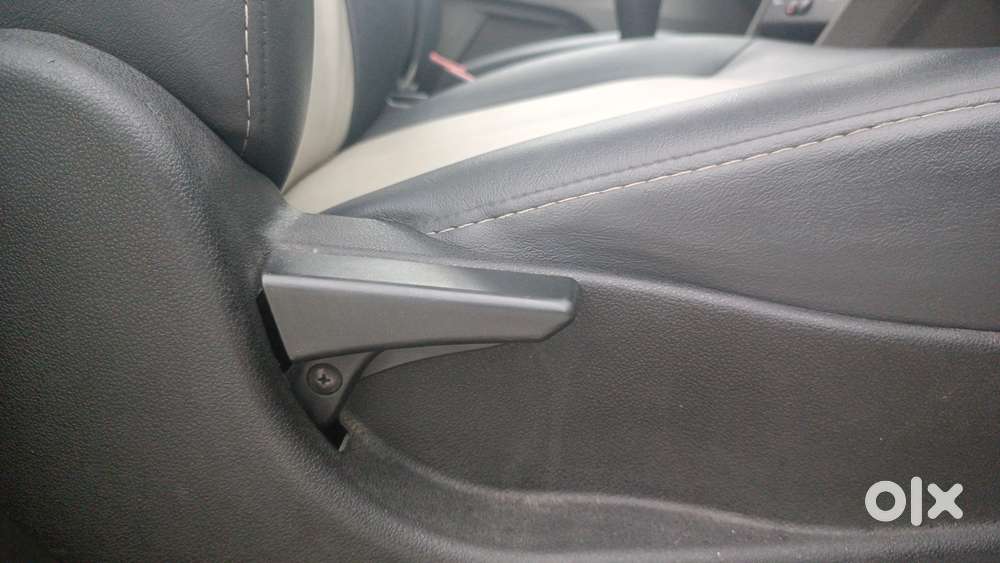 Tata Tiago 1.2 Revotron Xm, 2017, Petrol