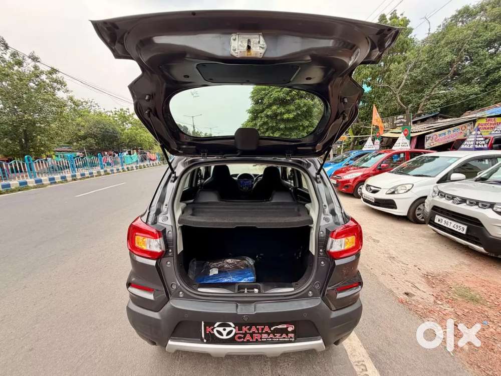 Maruti Suzuki S-presso Vxi Opt, 2025, Petrol