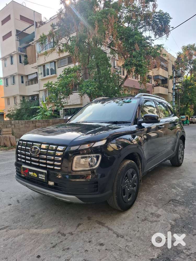 Hyundai Venue 1.2 S (o), 2025, Petrol