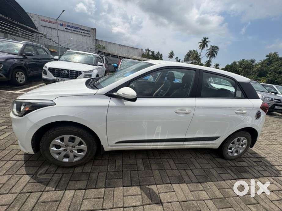 Hyundai Elite I20 Sportz 1.2, 2015, Petrol