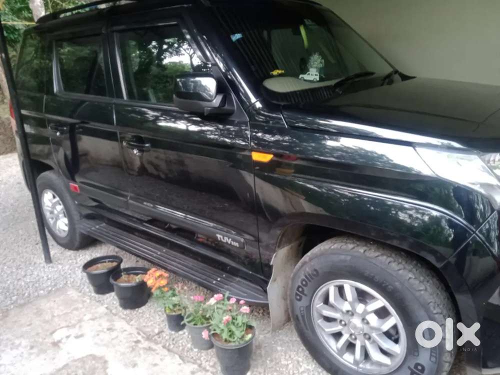 Mahindra Tuv 300 2017 Diesel 130000 Km Driven
