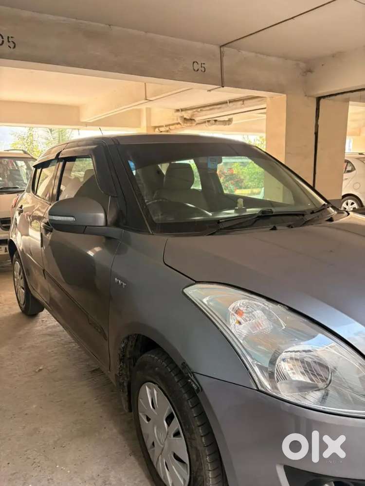 For Sale: 2014 Maruti Swift Vxi - Well Maintained