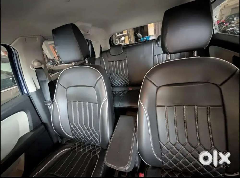 Altroz Petrol Opera Blue 2025