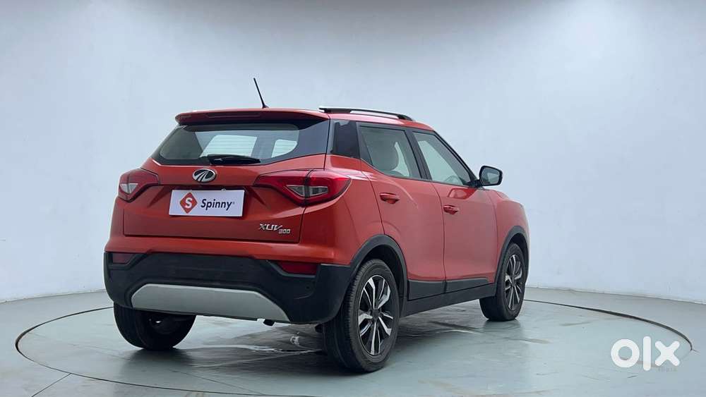 Mahindra Xuv300 W8 Option, 2020, Petrol