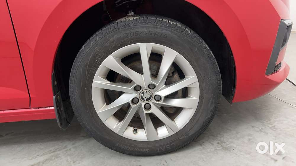 Skoda Slavia Ambition 1.0l Tsi Mt, 2023, Petrol