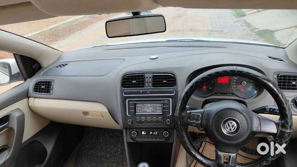 Volkswagen Vento 2010-2013 Diesel Highline, 2014, Diesel