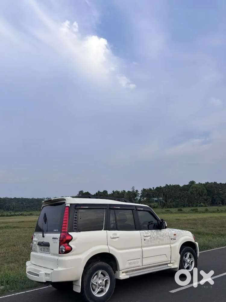 Mahindra Scorpio 2009 Diesel 229000 Km Driven