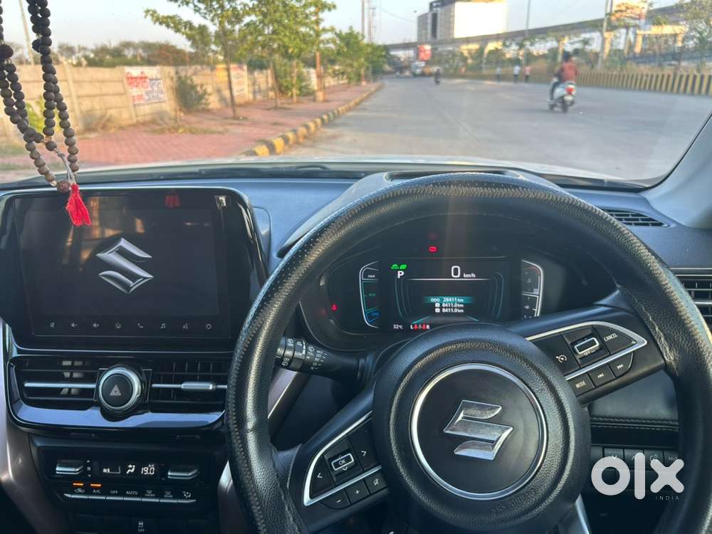 Maruti Suzuki Grand Vitara Petrol 2024