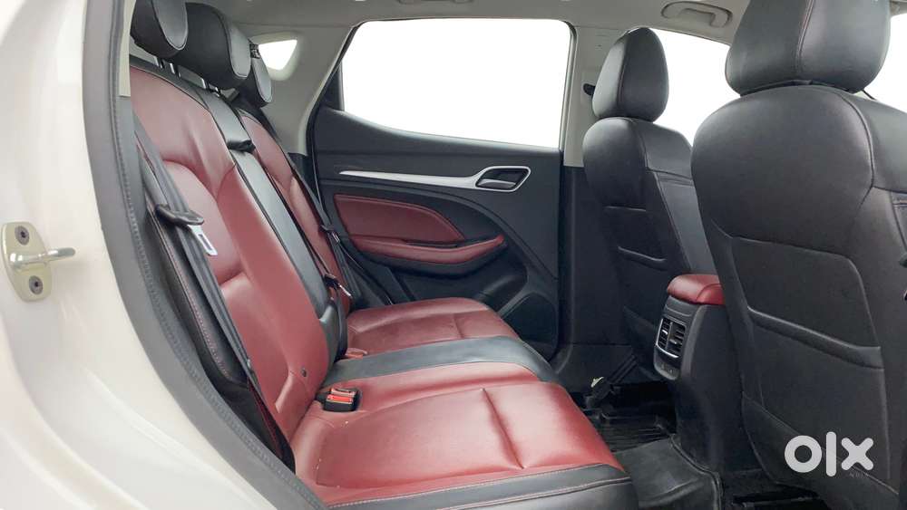 Mg Astor 1.3 Savvy Turbo At S Red, 2023, Petrol