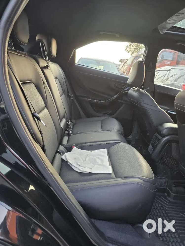 Tata Nexon 2024 Petrol Well Maintained