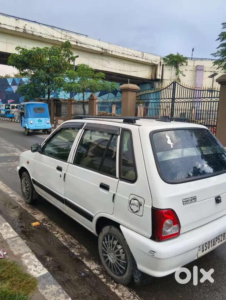Maruti Suzuki 800 Ac 2010