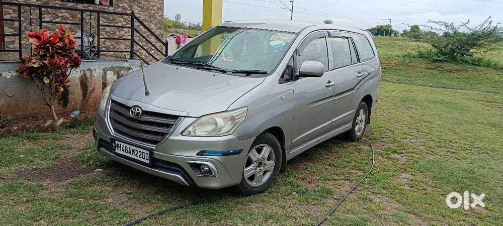 Selling Innova Car