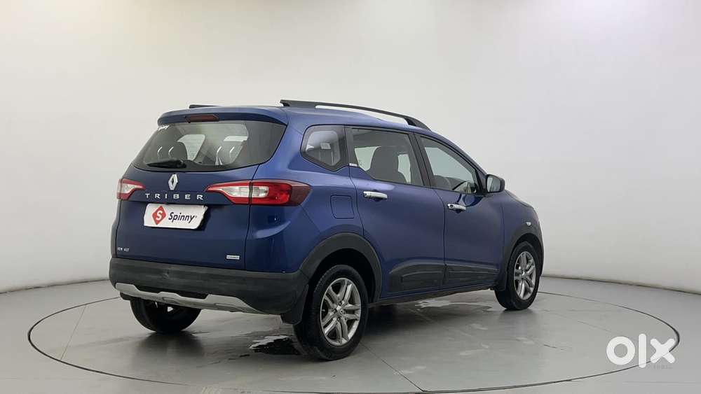 Renault Triber Rxz, 2021, Petrol