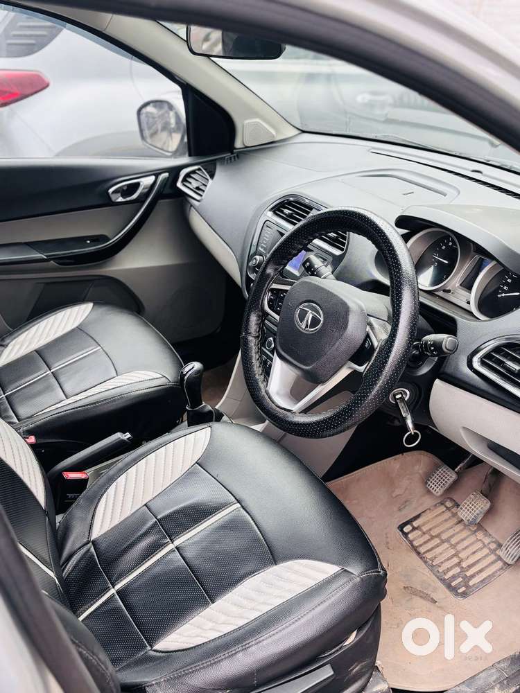 Tata Tiago 1.2 Revotron Xz (o), 2017, Petrol