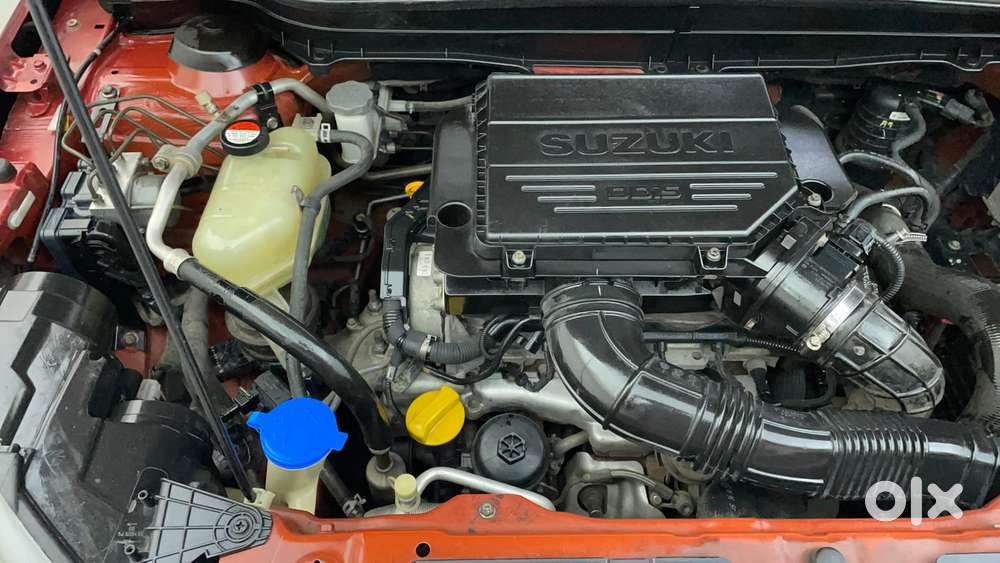 Maruti Suzuki Vitara Brezza Zdi+ Dual Tone Mt, 2016, Diesel