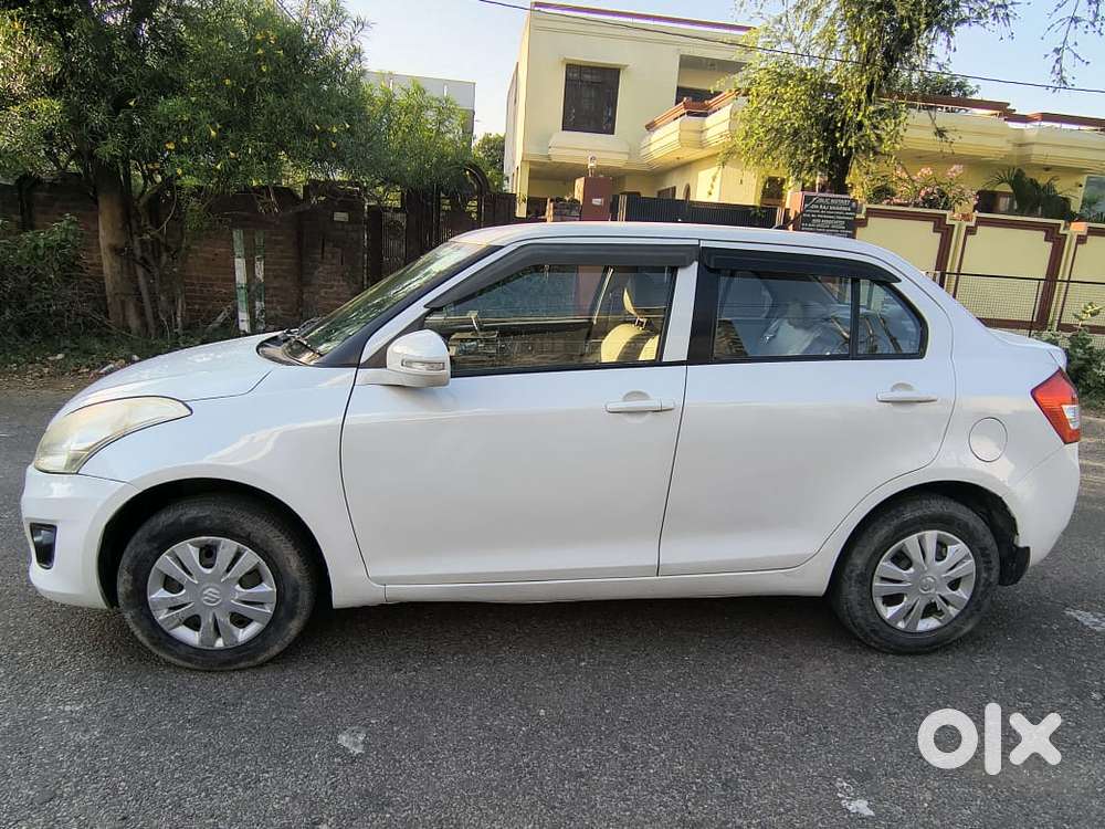 Maruti Suzuki Swift Dzire 1.2 Vxi Bsiv, 2014, Petrol