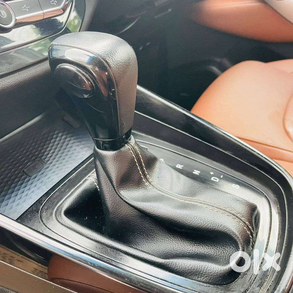 Mg Hector Plus 1.5 Sharp Turbo Cvt 6 Str, 2021, Petrol