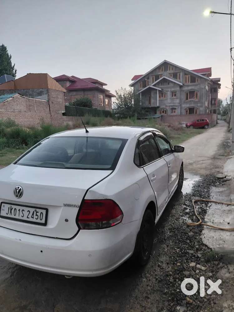 Volkswagen Vento Petrol 2012