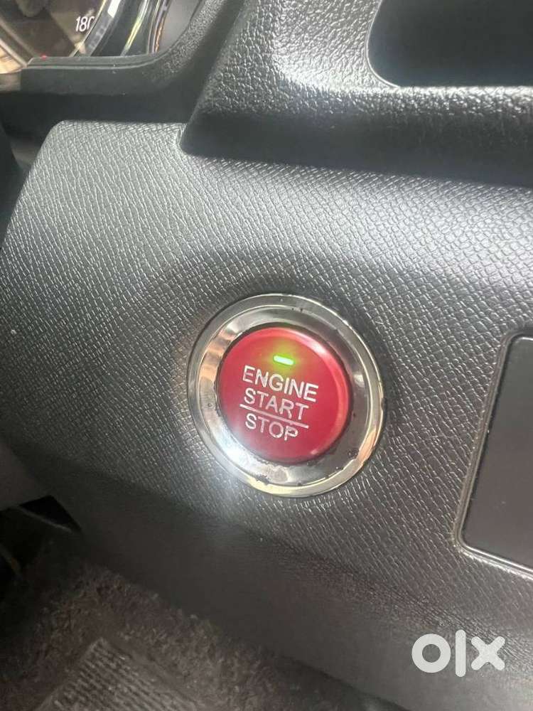 Honda Br-v Style Edition V Cvt, 2018, Petrol