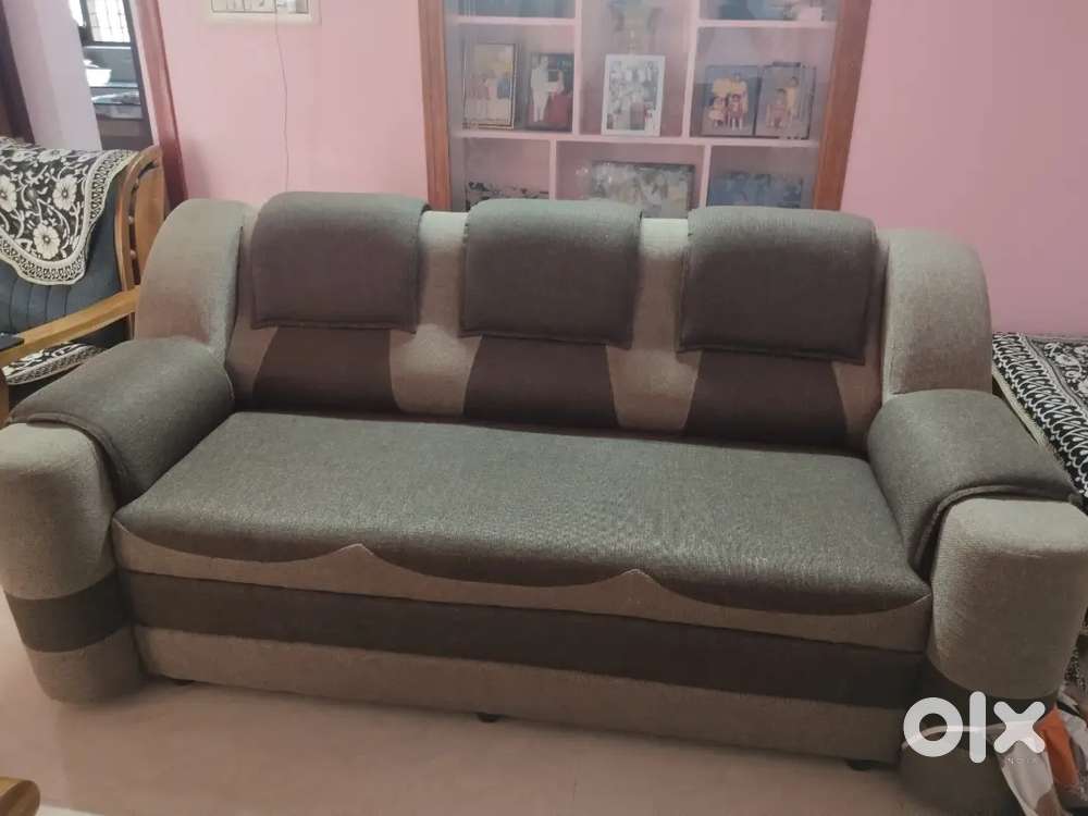 3 seater sofa