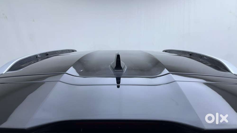 Nissan Magnite 1.0 Xv Premium Dual Tone, 2023, Petrol