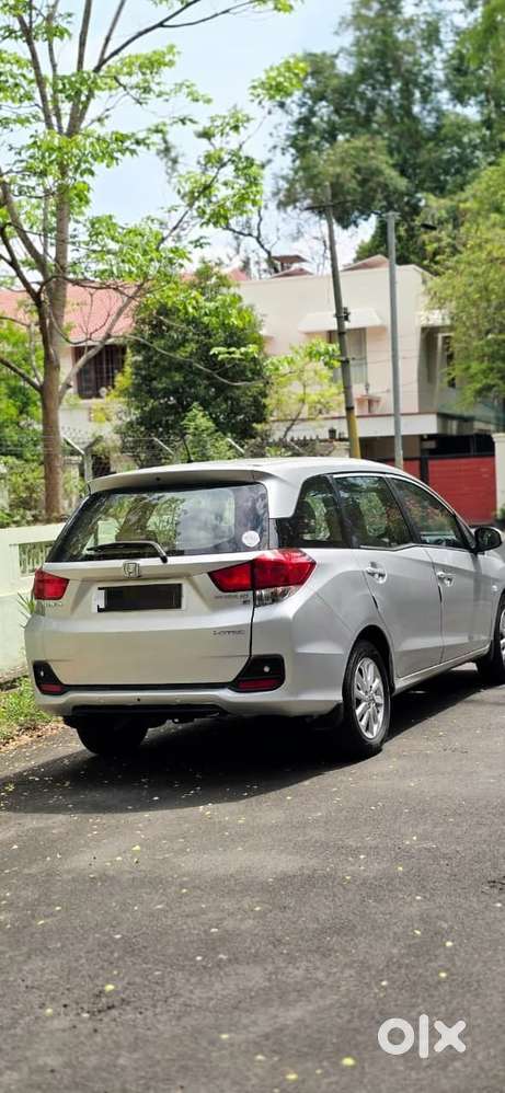 Honda Mobilio, 2014, Diesel