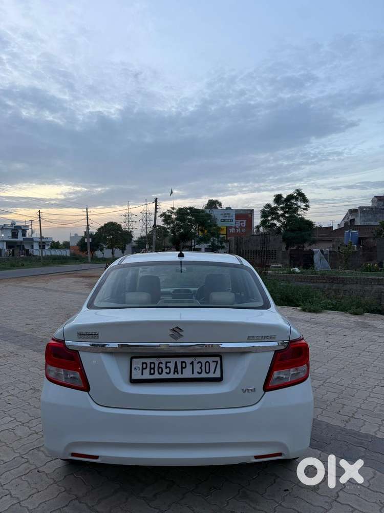 Maruti Suzuki Swift Dzire Vdi Optional, 2017, Diesel