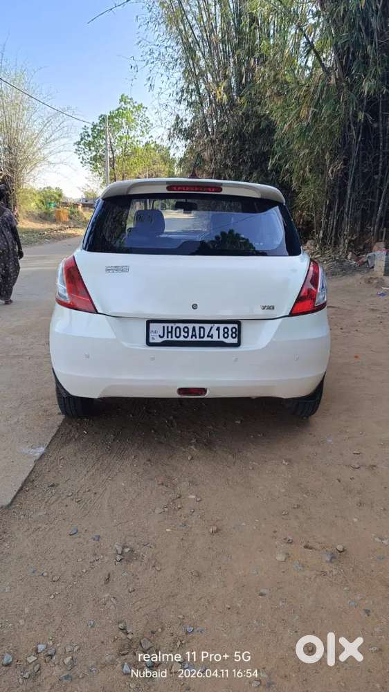 Maruti Suzuki Swift 2016 Petrol 740000 Km Driven