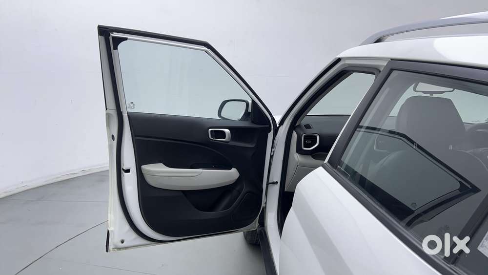 Hyundai Venue 1.5 Crdi Sx (o), 2023, Diesel