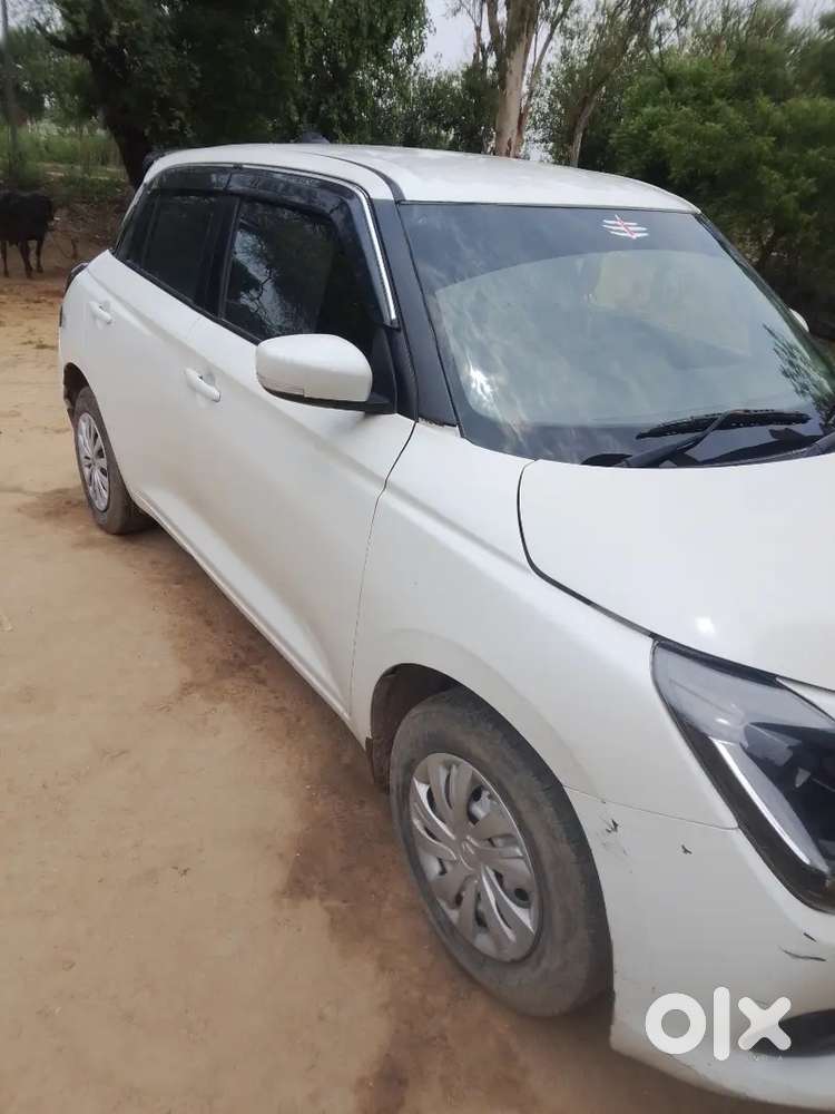 Maruti Suzuki Swift Vxi 2025