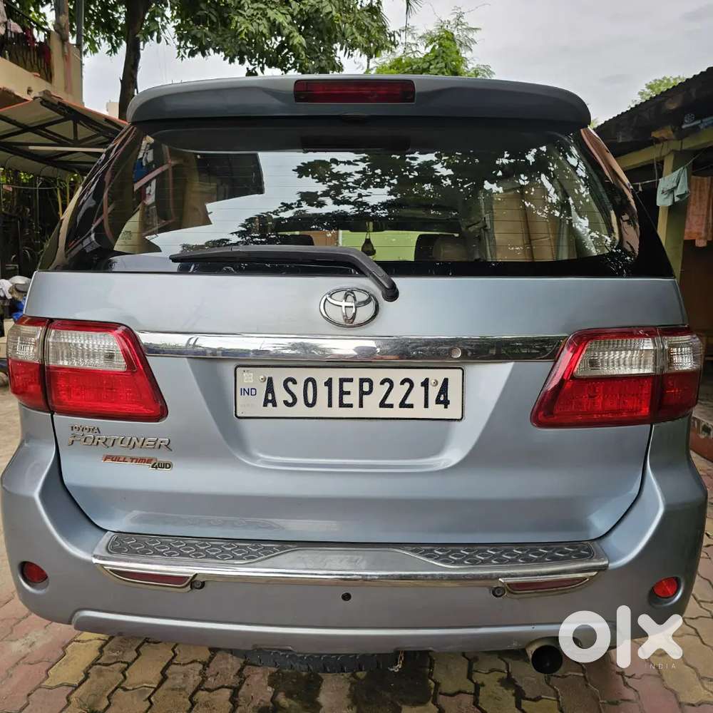 Toyota Fortuner 2009 Diesel Manual