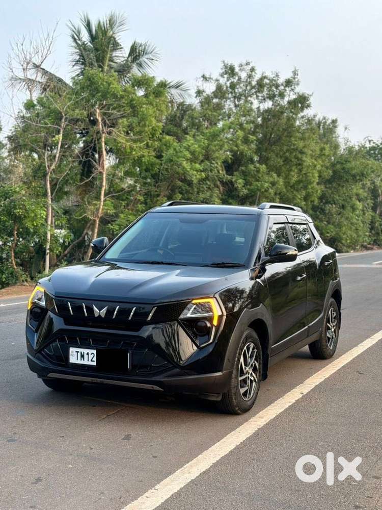 Mahindra Xuv 3xo Ax5 Pm At, 2024, Petrol