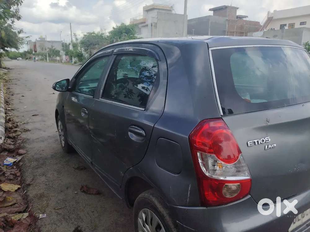 Toyota Etios Liva 2015 Diesel 250000 Km Driven