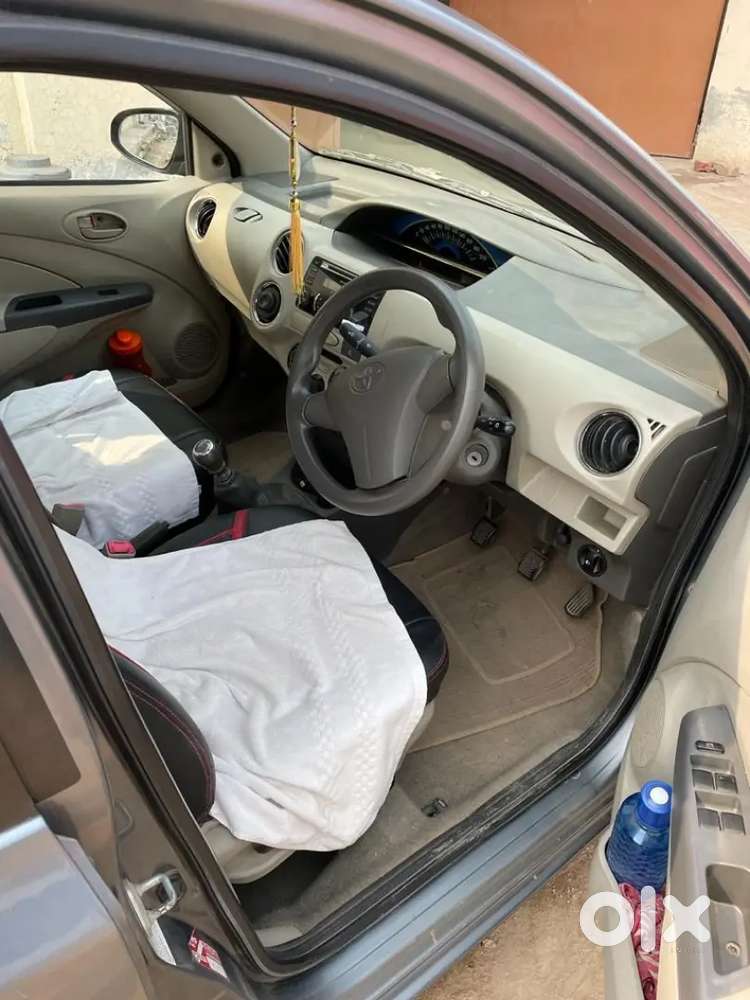 Toyota Etios Liva 2014 Diesel 117000 Km Driven