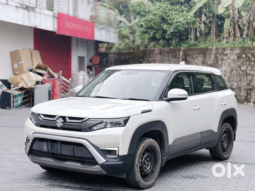 Maruti Suzuki Brezza 1.5 Vxi Smart Hybrid, 2023, Petrol