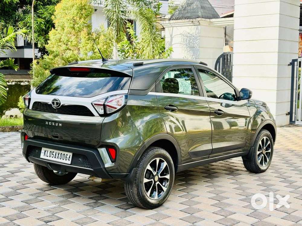 Tata Nexon 1.2 Revotron Xma Amt (s), 2021, Petrol