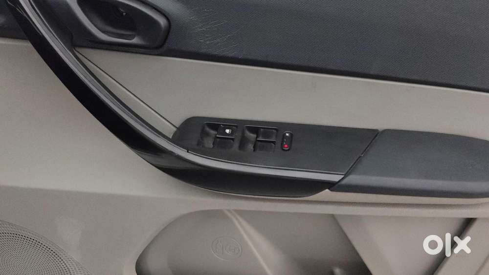 Tata Tiago 1.2 Revotron Xz, 2019, Petrol
