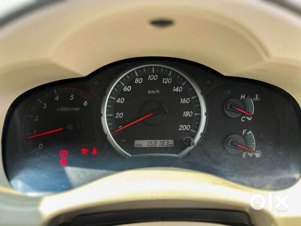 Toyota Innova 2.5 Vx 7 Str, 2015, Diesel