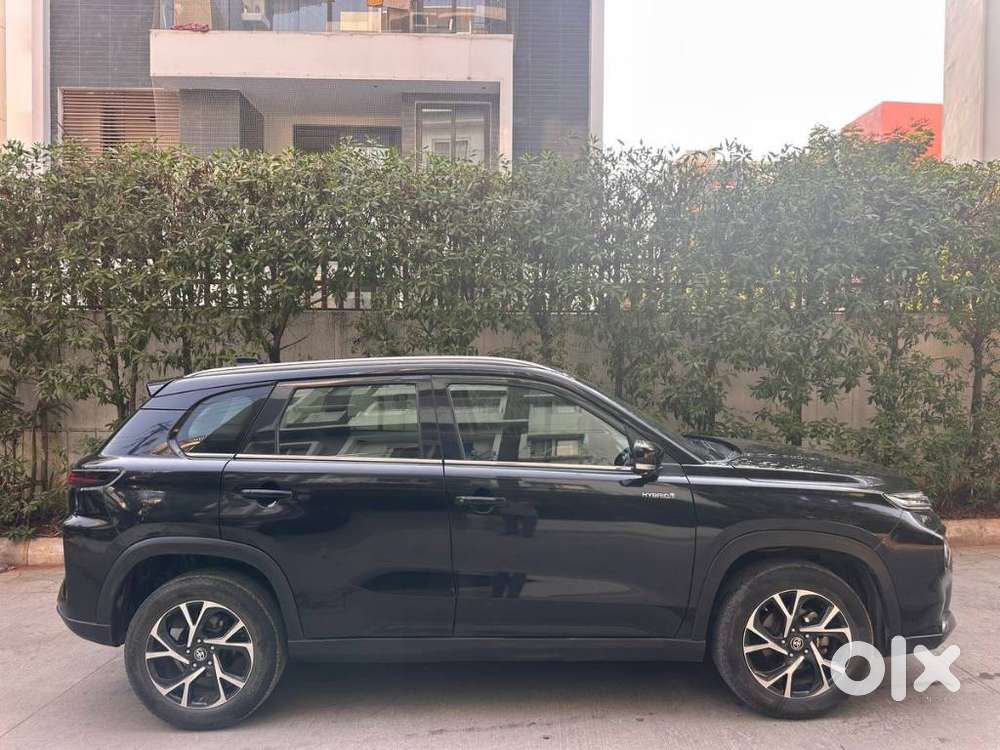 Toyota Urban Cruiser Hyryder 1.5 V Hybrid, 2023, Petrol