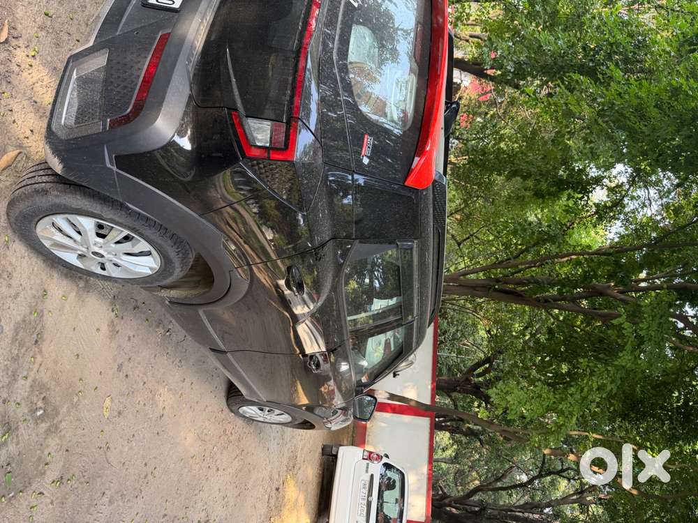 2 Months Old Xuv 3xo Mx1 Petrol 1500 Kms Driven Punjab Number