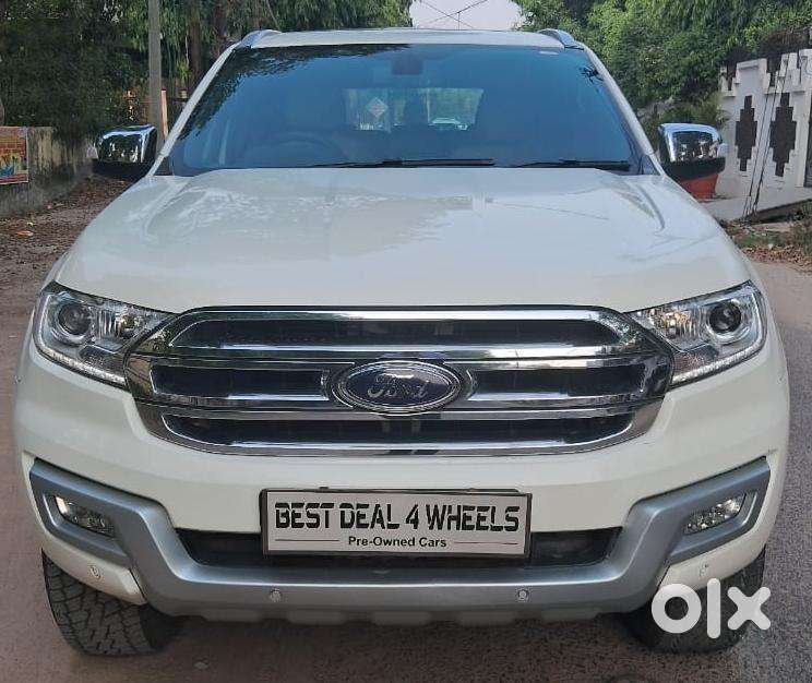 Ford Endeavour 3.2 Titanium At 4x4, 2017, Diesel