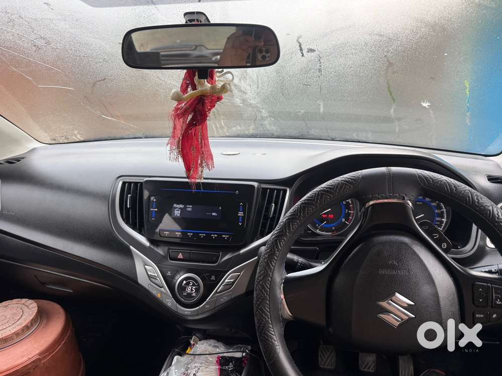 Maruti Baleno 2019 Grey Petrol, Excellent Condition, Single Owner.
