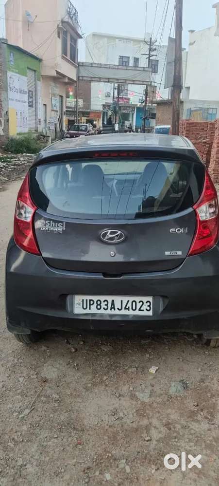 Hyundai Eon 2016 Petrol 80000 Km Driven