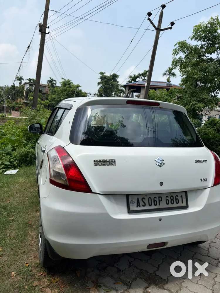 Maruti Suzuki Swift Vxi 2015